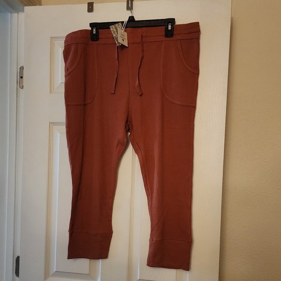 kate quinn Pants - NWT Kate Quinn Mama XXL Joggers